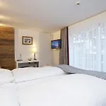 Bella Vista 3*