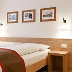 Bella Vista מלון 3*